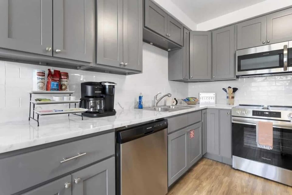 House, Multiple Beds, Pool Access, Garden View (Retreat by the Beach) | Private kitchen