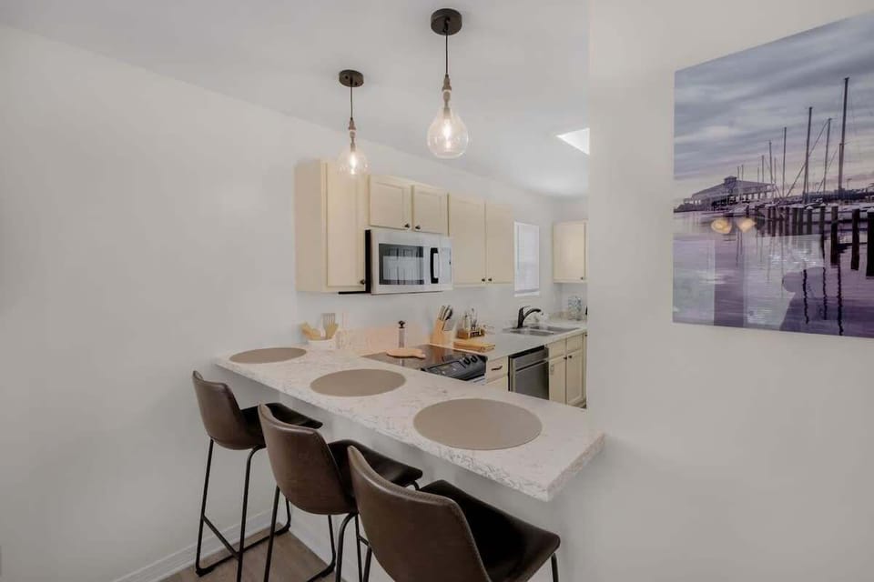 House, 2 Queen Beds, Garden View (Benachi B) | Private kitchen