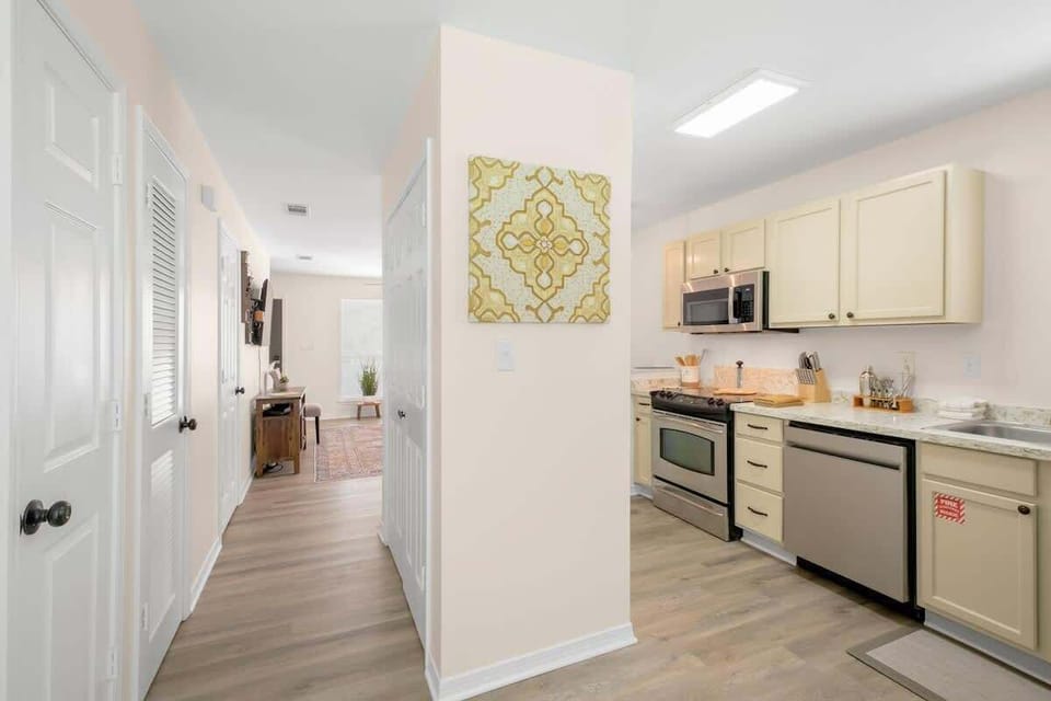 House, 2 Queen Beds, Garden View (Benachi B) | Private kitchen