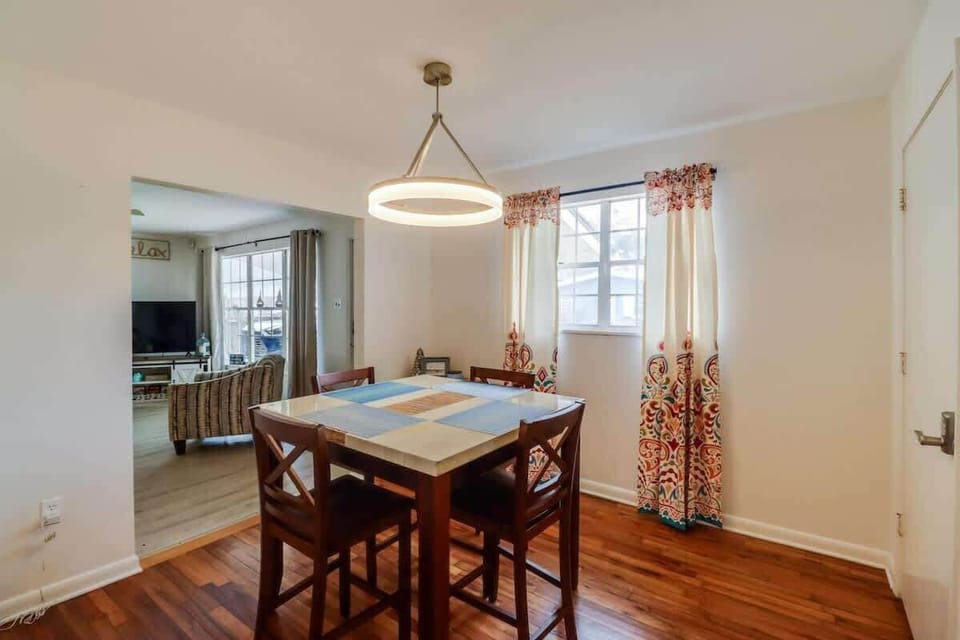 House, Multiple Beds, Patio, Garden View (Sea La Vie) | Dining