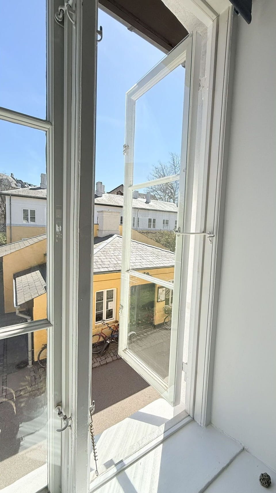 Room Detail