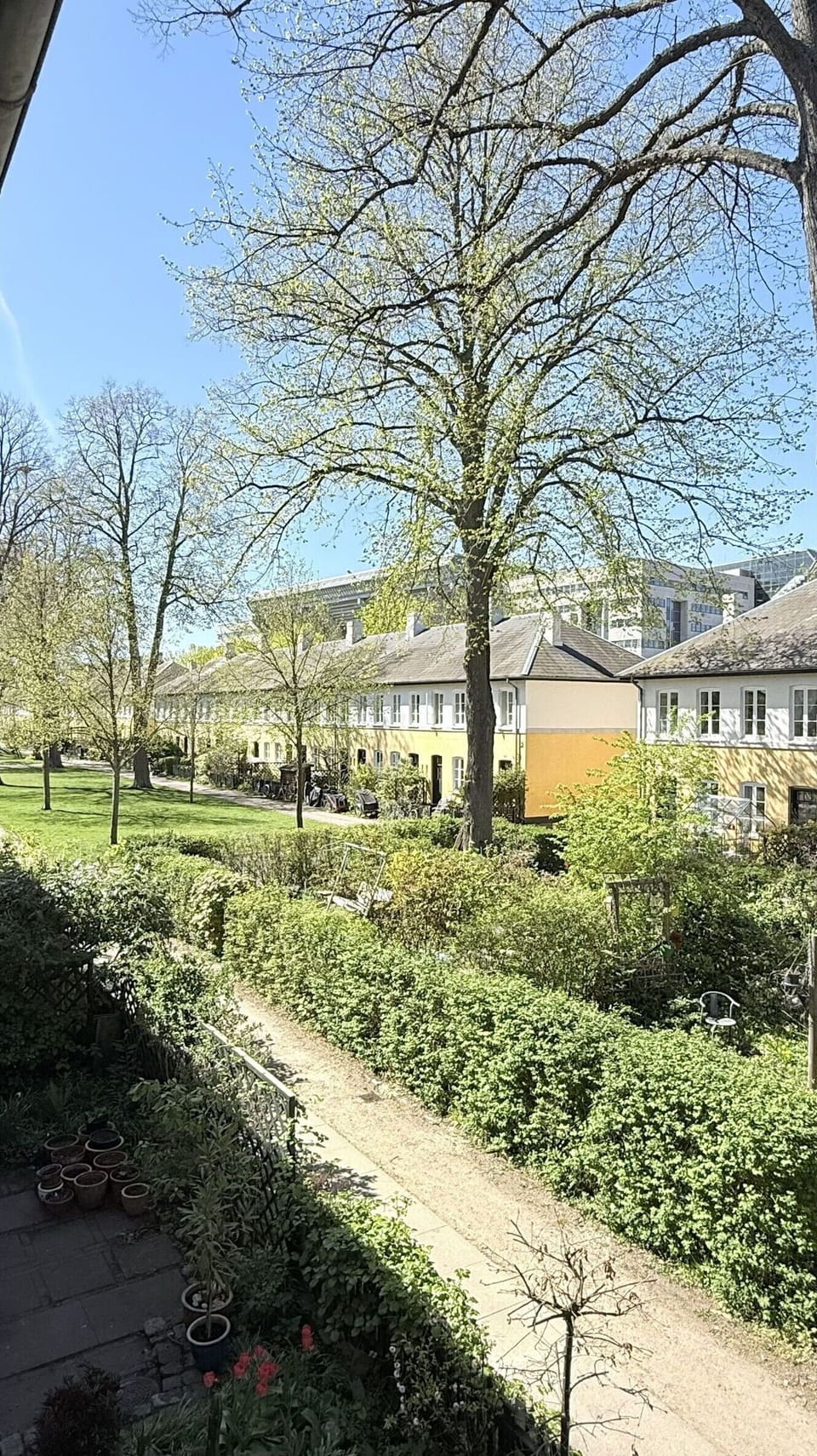 Building Exterior, Outdoor