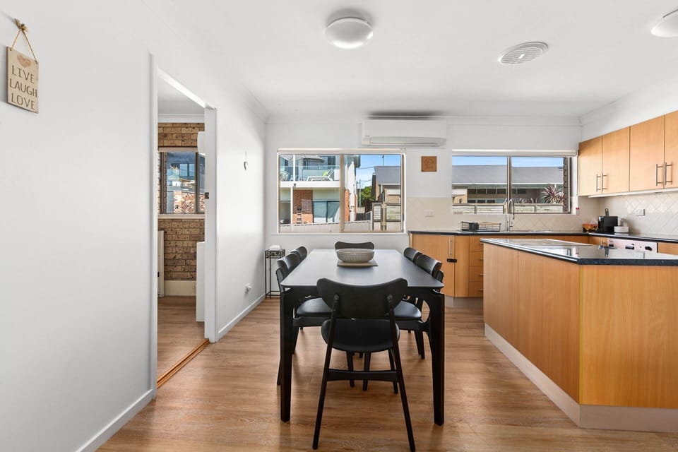 Apartment | Private kitchen | Cookware/dishes/utensils