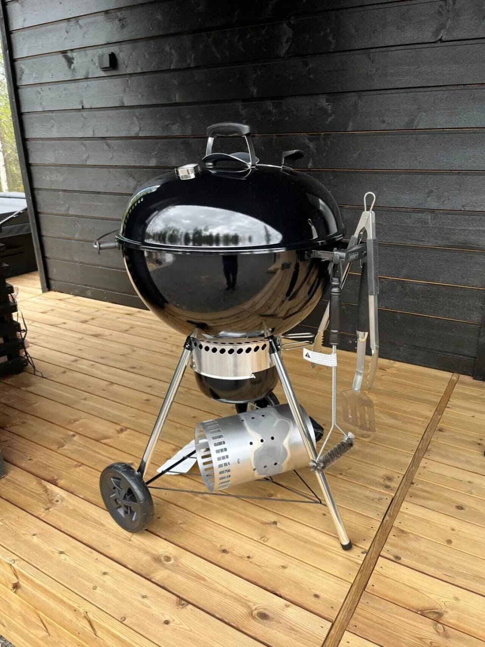 Enjoy authentic outdoor cooking on the spacious terrace with our high-quality charcoal grill, perfect for summer evening meals.