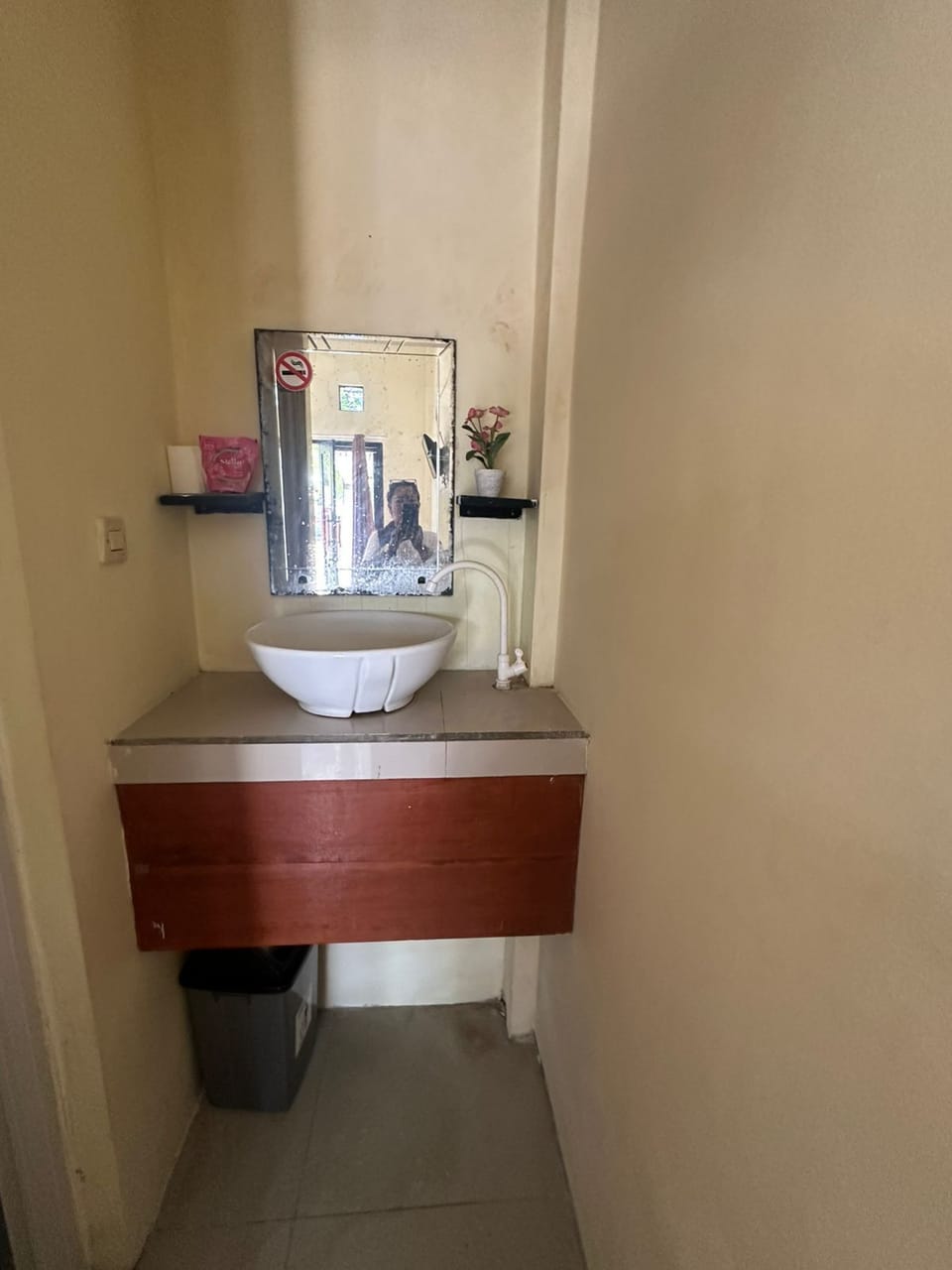 Basic Double Room | Bathroom | Shower, free toiletries, towels, soap