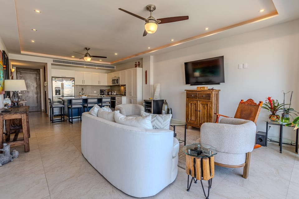 Condo - Image 21