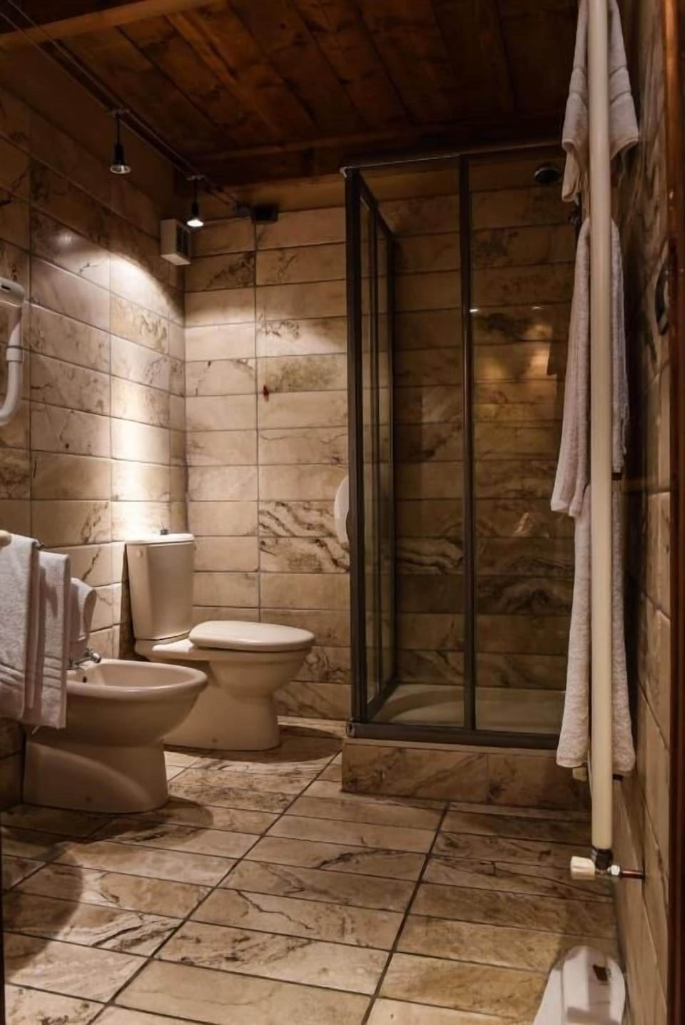 Superior Room, Balcony, Courtyard View | Bathroom | Shower, free toiletries, hair dryer, slippers