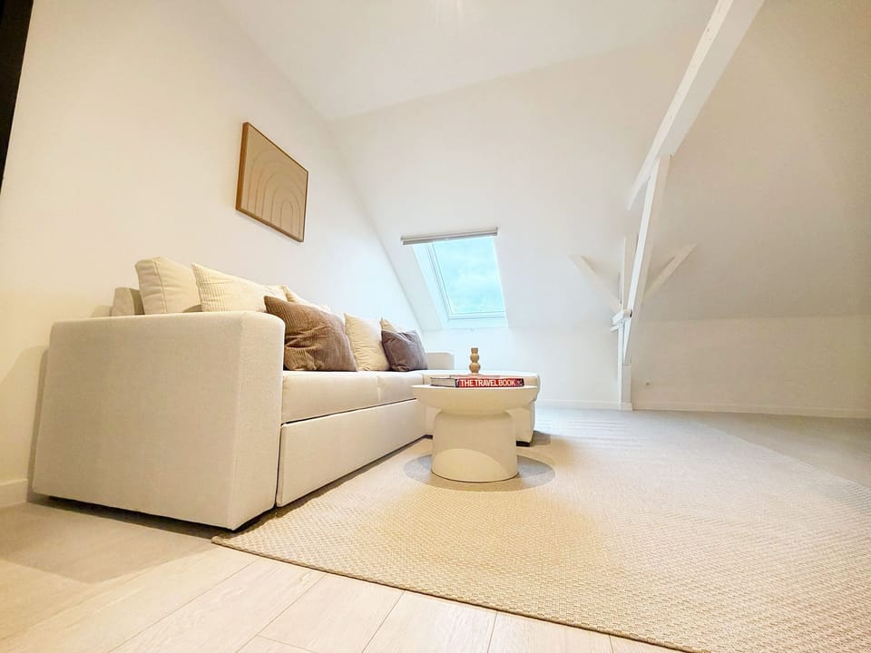 Basic Apartment | Iron/ironing board (on request), WiFi (free)