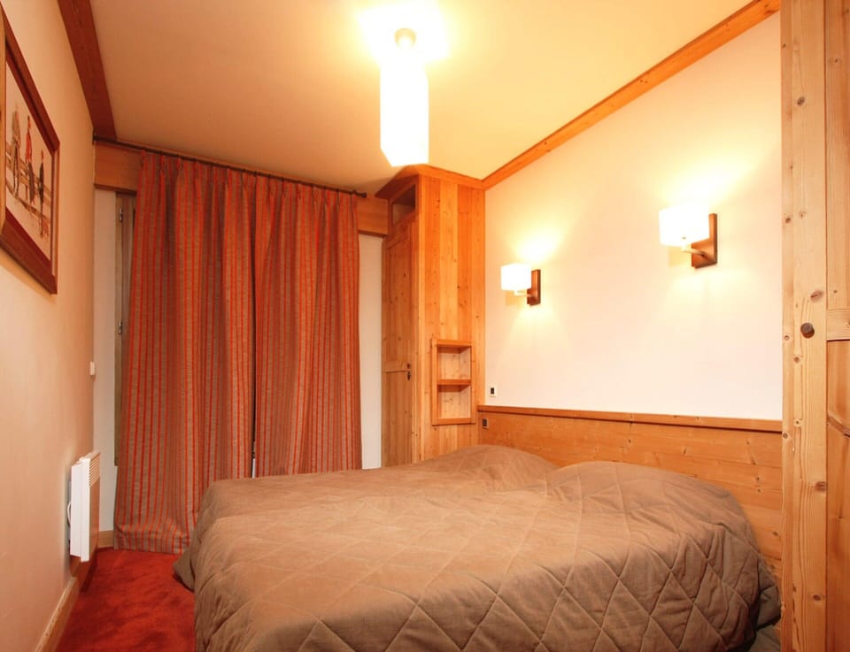 Apartment | 5 bedrooms, bed sheets