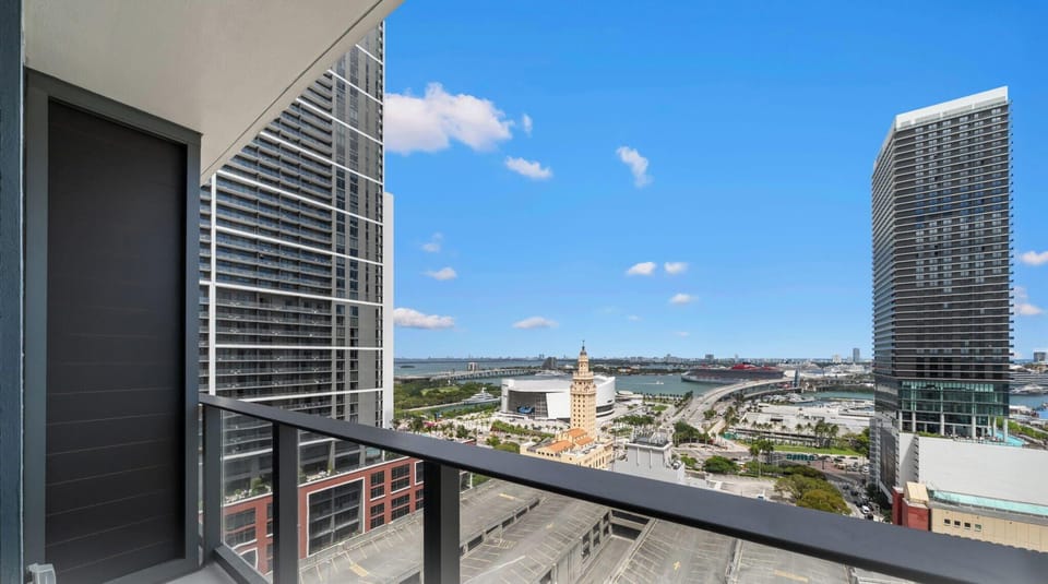 Junior Studio, City View | Property grounds