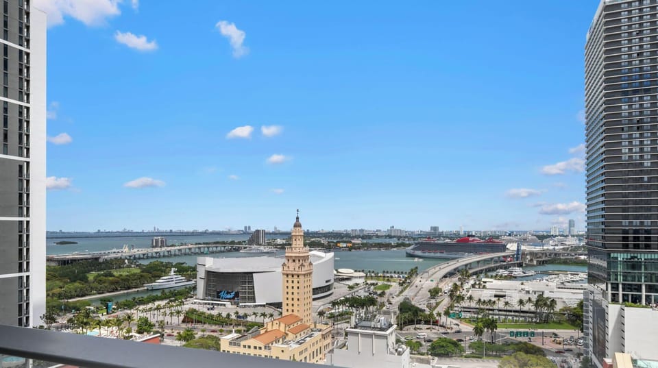 Junior Studio, City View | Property grounds