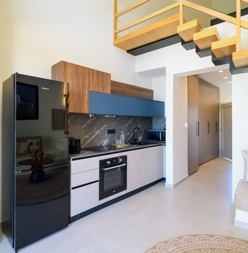 Elegant 2 Bedroom Suite with Hot Tub and Sea View | Private kitchenette | Full-size fridge, microwave, oven, espresso maker
