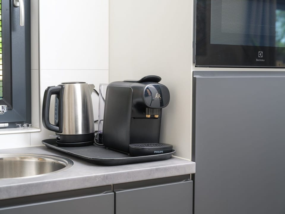 Coffee maker and kettle