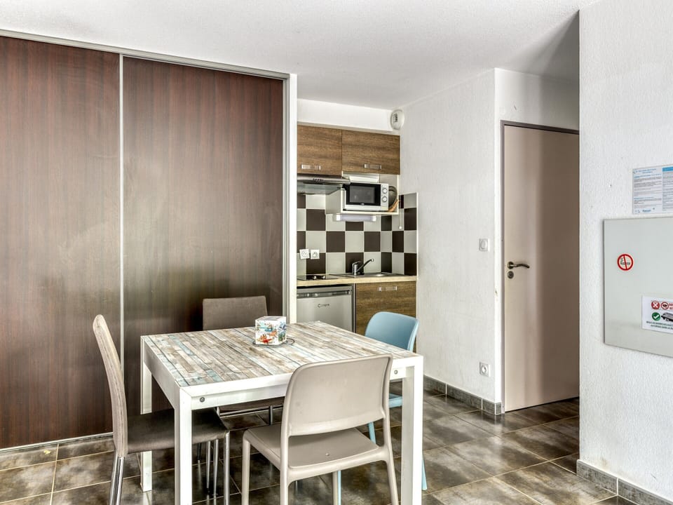 House | Dining