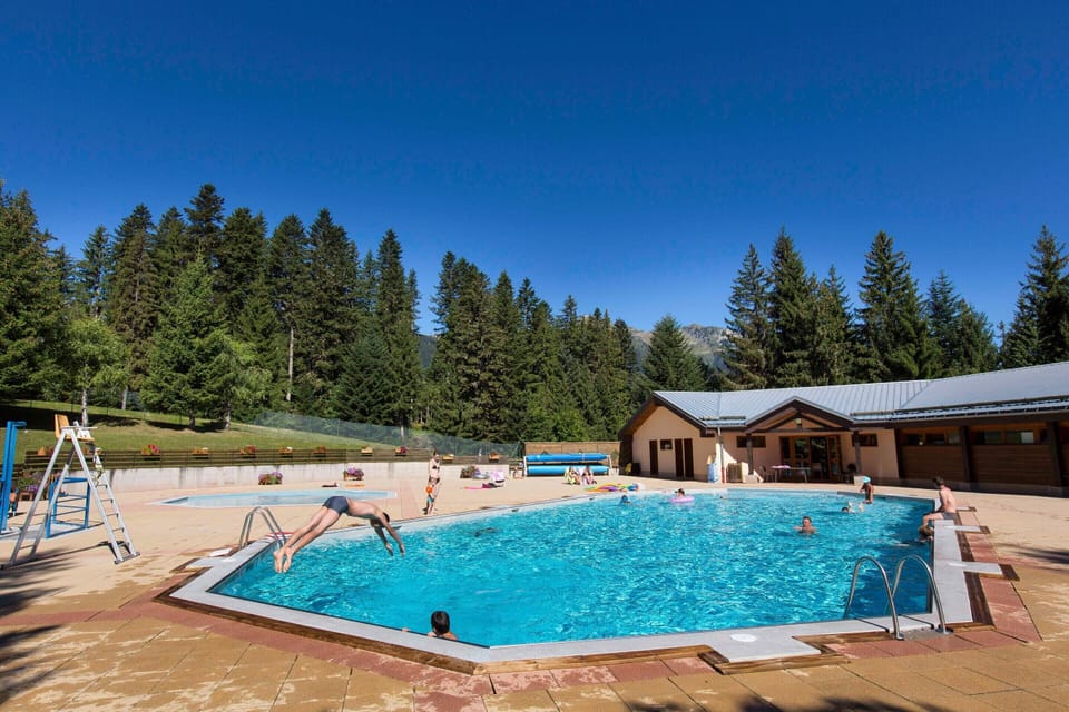 Apartment | Pool | Outdoor pool
