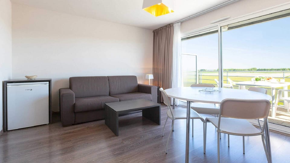 Apartment | Living room