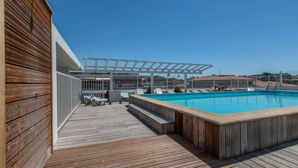 Apartment | Pool | Outdoor pool
