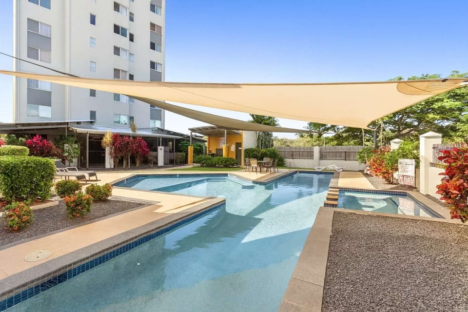 Resort-Style Pool & Outdoor Relaxation Area