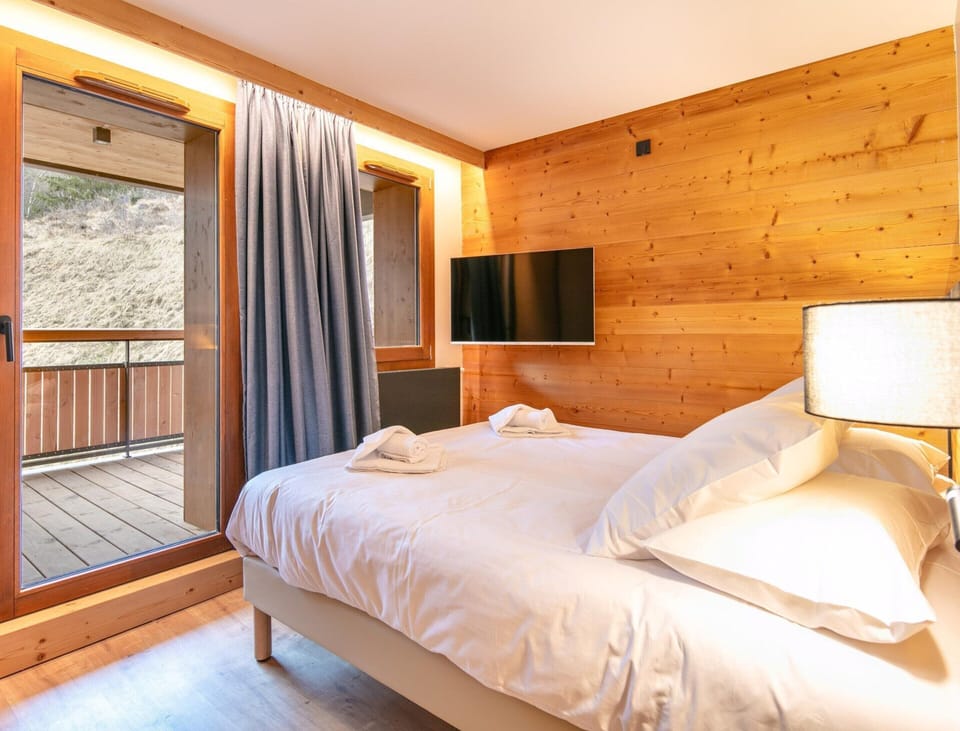 Apartment | 4 bedrooms, bed sheets