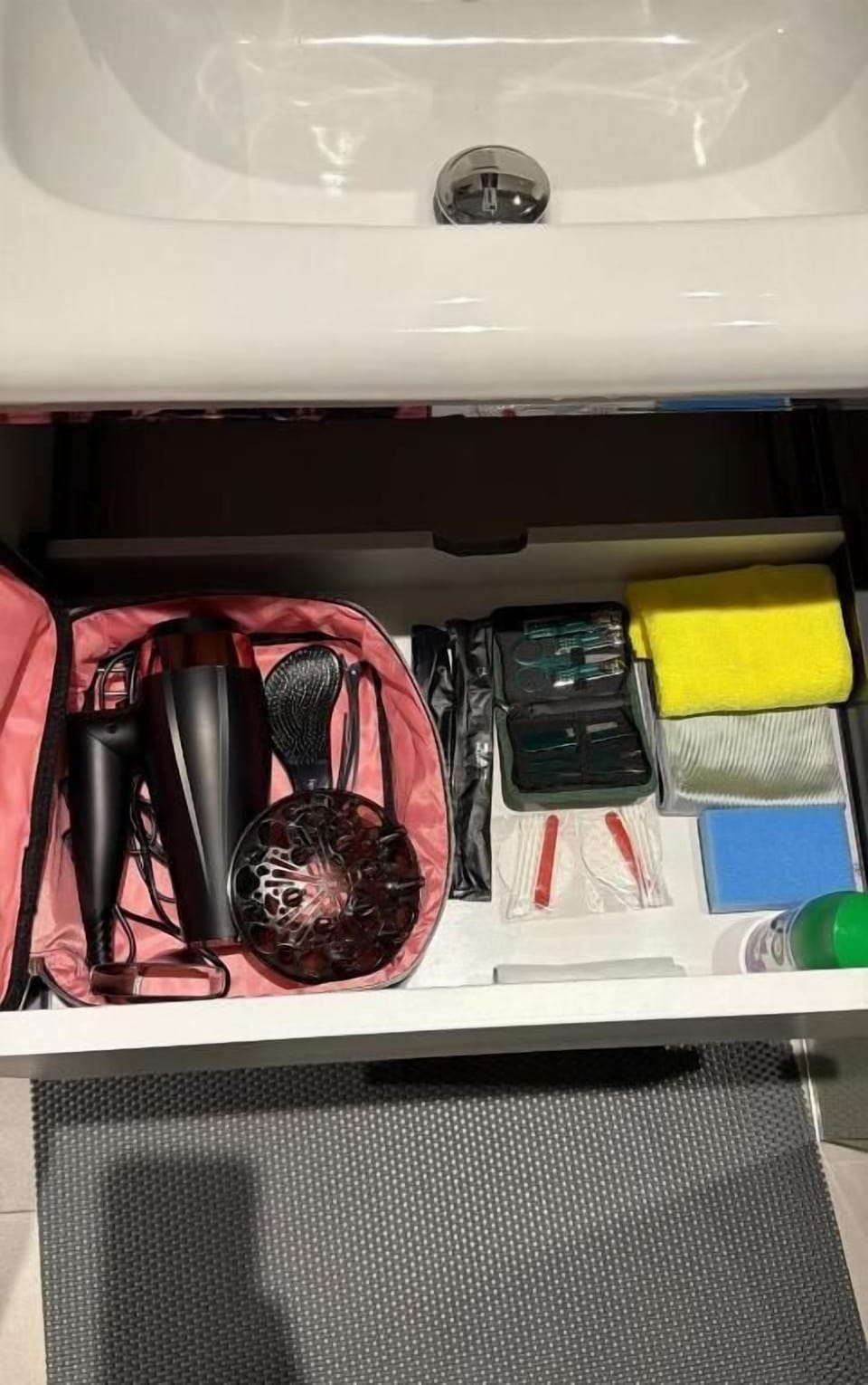 Bathroom amenities