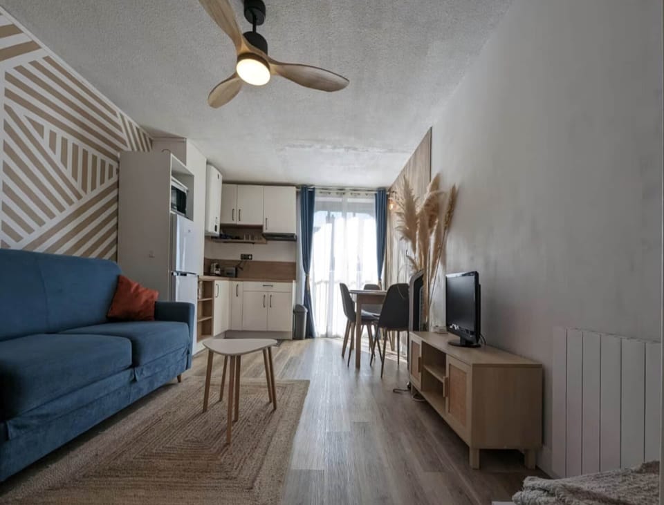 Apartment | Living room