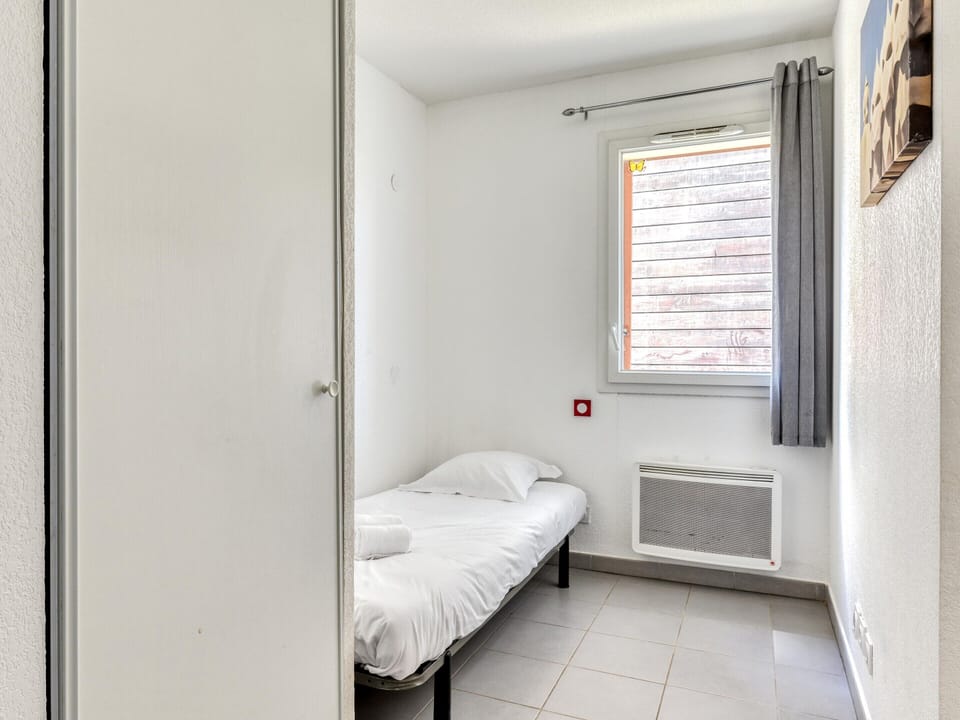 Apartment | 1 bedroom, bed sheets