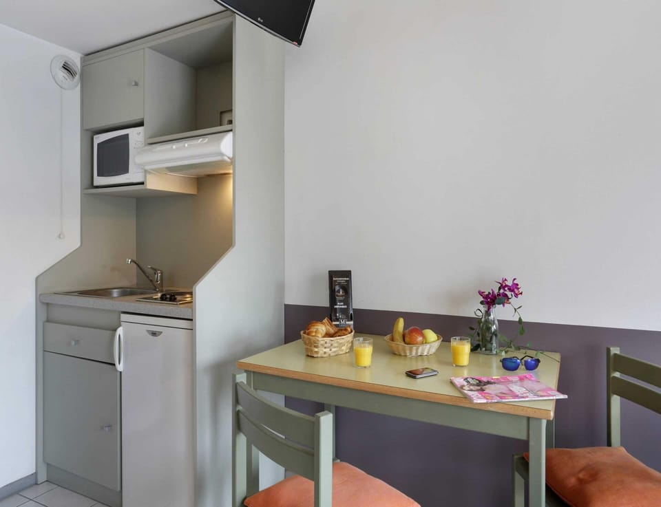 Apartment | Private kitchen