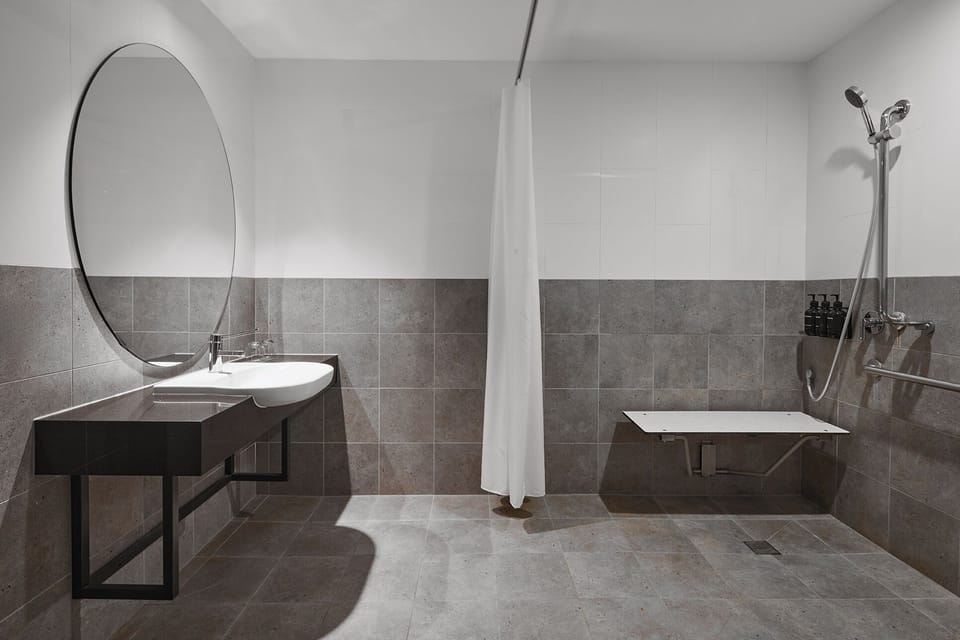 Standard Double Room, Accessible | Bathroom | Free toiletries, hair dryer, towels