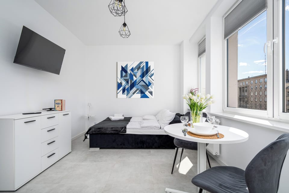 Apartment (11) | Living area | Flat-screen TV