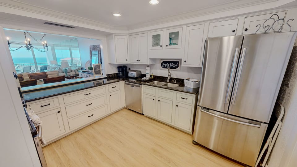 Condo, 2 Bedrooms | Private kitchen | Coffee/tea maker, fridge, oven, toaster