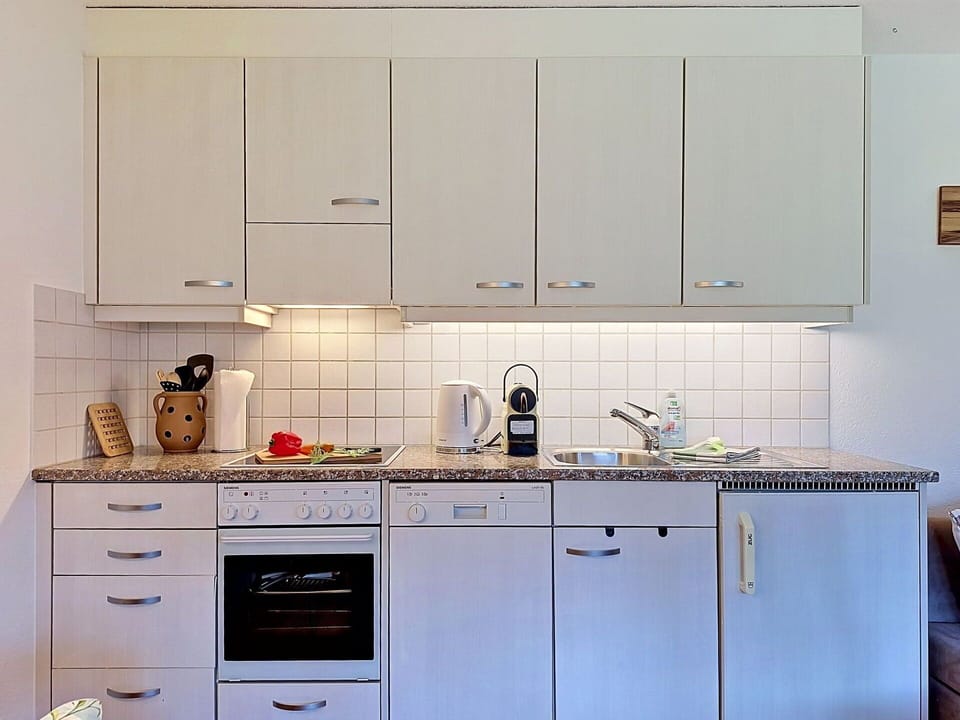 Kitchen, Kitchen Appliance, Countertop, Major Appliance, Cabinetry, Kitchen Sink, Sink, Interior Design, Plumbing Fixture, Flooring