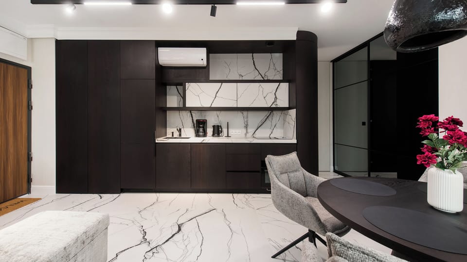 Apartment | Private kitchen | Fridge, stovetop, electric kettle, cookware/dishes/utensils