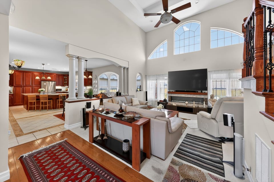 Furniture, Indoors, Living Room, Home Decor, Table