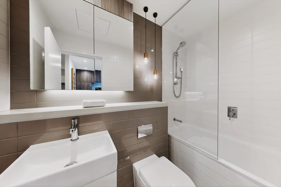 Skyline 2BR Apt Near Metro Ryde Apartment in Sydney