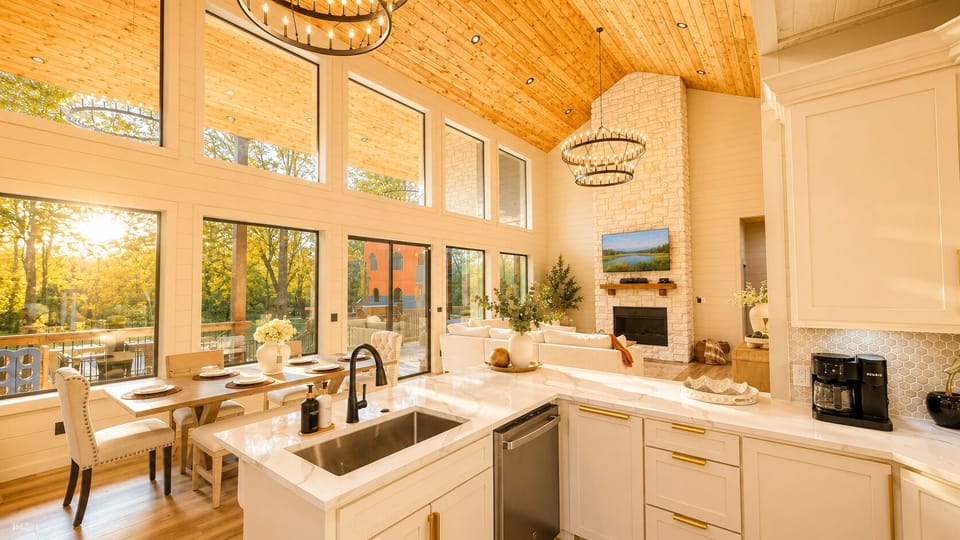Open Concept Kitchen-Dining: Stunning views paired with elegant decor for unforgettable gatherings!