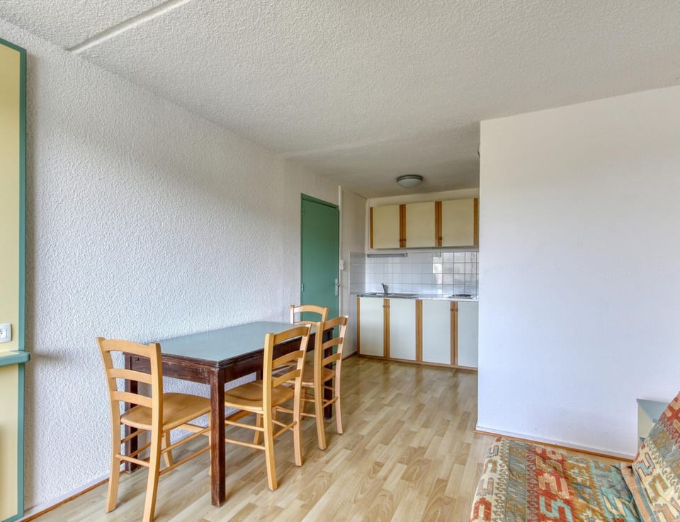 Apartment | Dining
