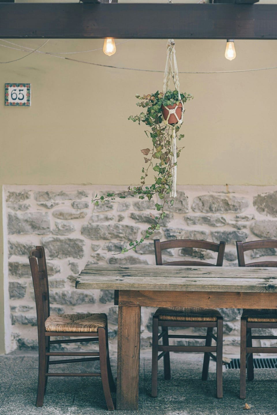 Outdoor dining