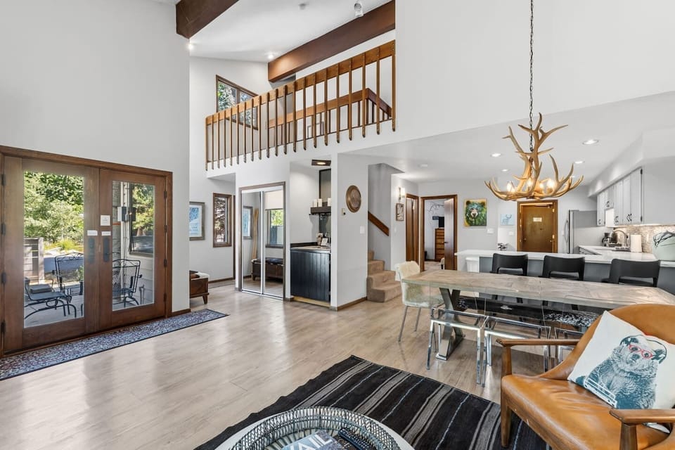 Spacious great room with fireplace and Smart TV