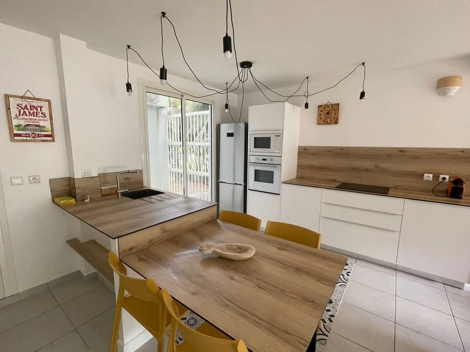 Superior Apartment, 2 Bedrooms, Sea View | Private kitchen | Espresso maker, coffee/tea maker, electric kettle, toaster