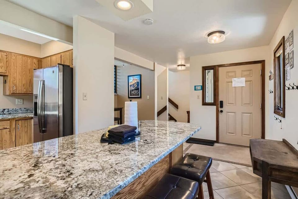 Townhome, Multiple Beds, Patio, Mountain View (A-D-111CTR) | Interior