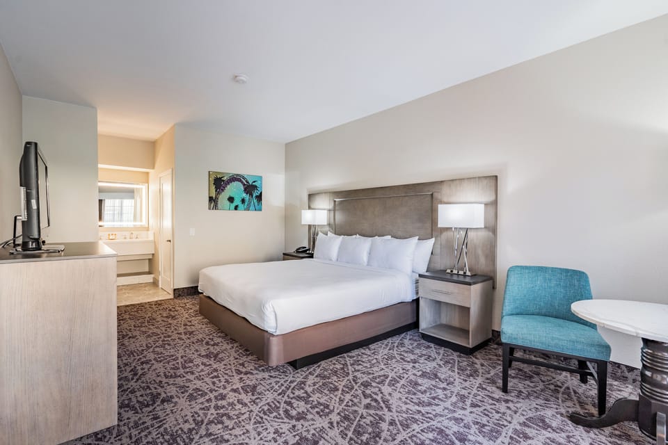 Luxury Plus King Room | Interior