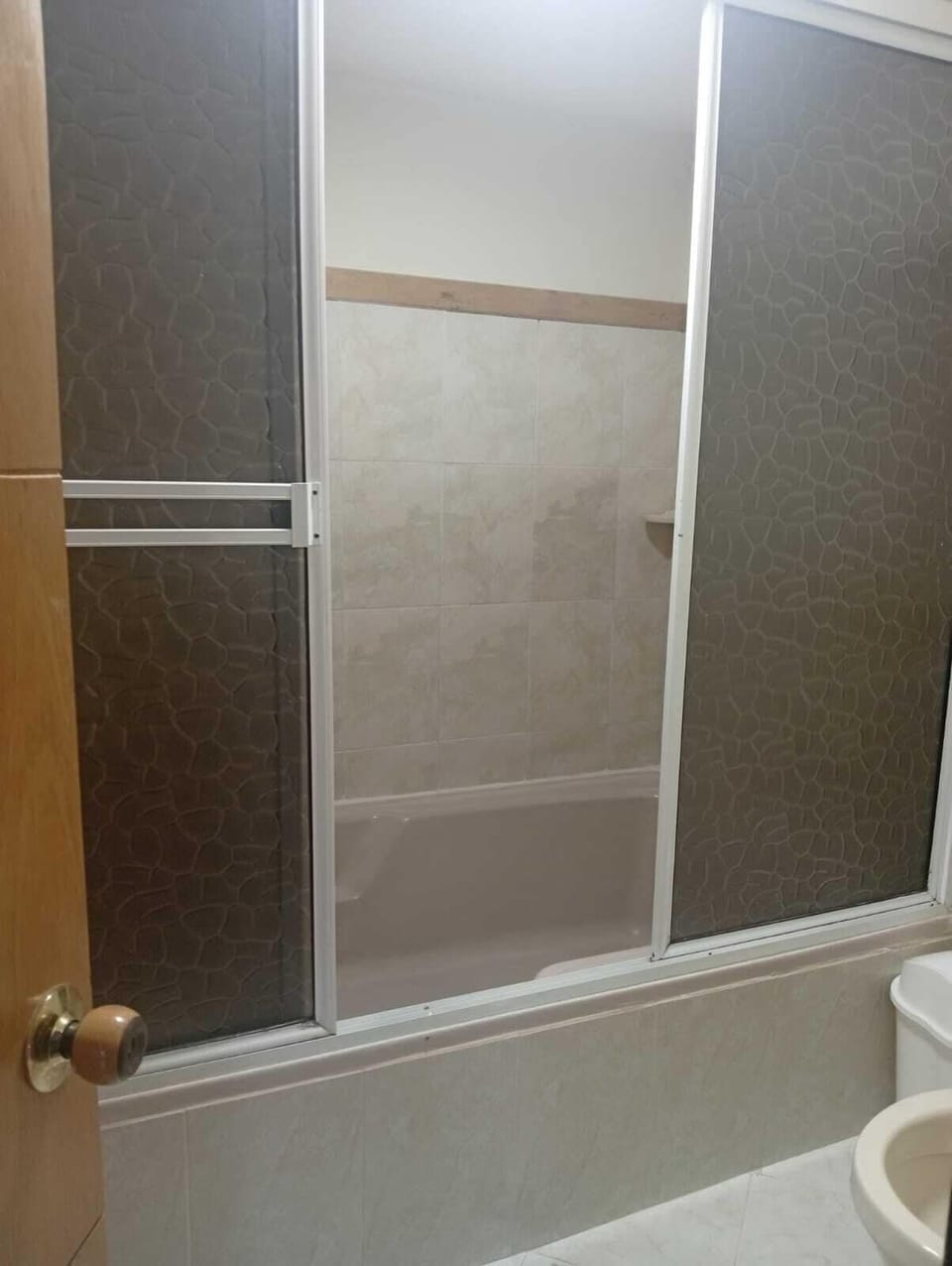 Comfort Double Room, Park View | Bathroom | Shower, towels, soap, shampoo