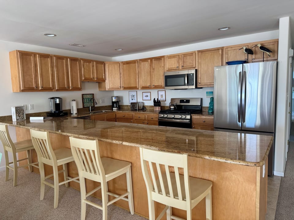 12 foot countertop/breakfast bar
