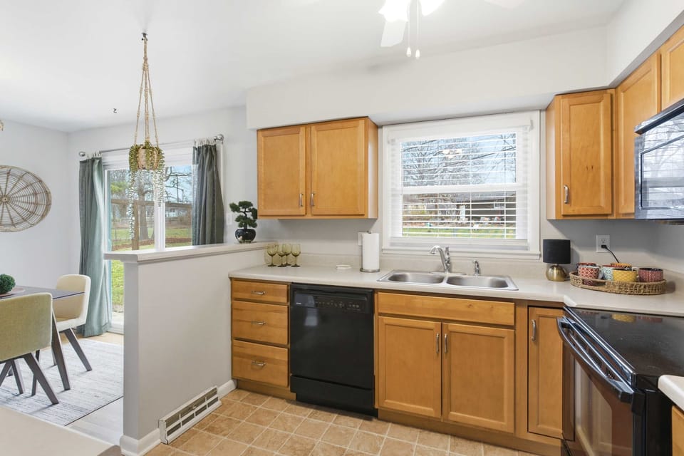 Gather, dine, and make yourself at home around this inviting space designed for shared meals and slow mornings.