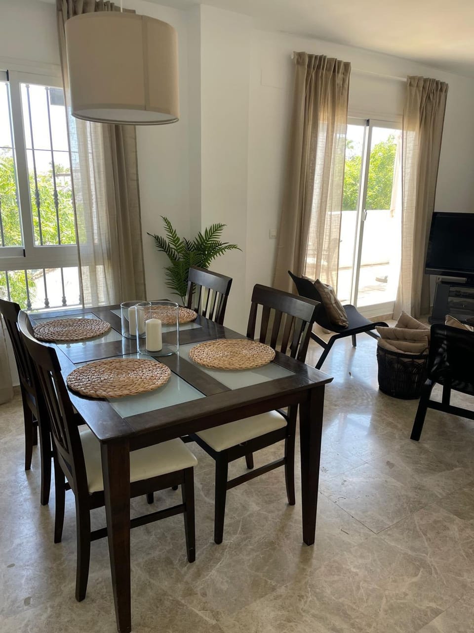 House | 2 bedrooms, Internet