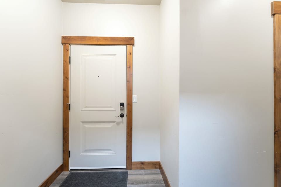 Entrance to condo | Interior