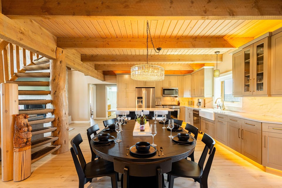 Ample dining