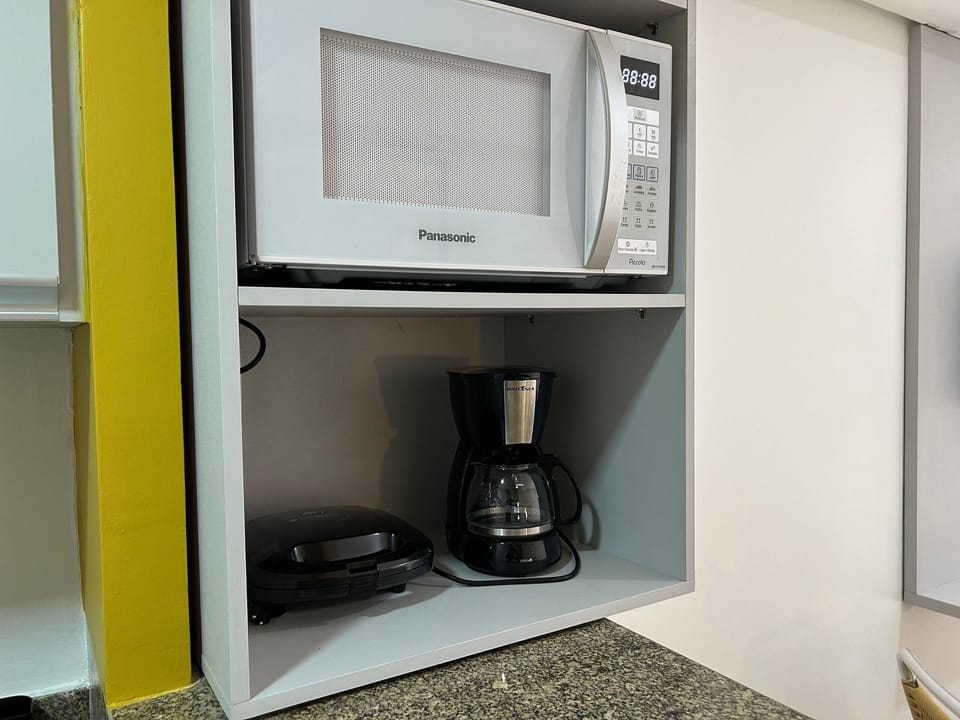 Family Apartment, Multiple Beds, Pets Not Allowed, Partial Sea View | Interior