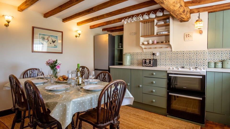 A charming country kitchen ideal for breakfasts together