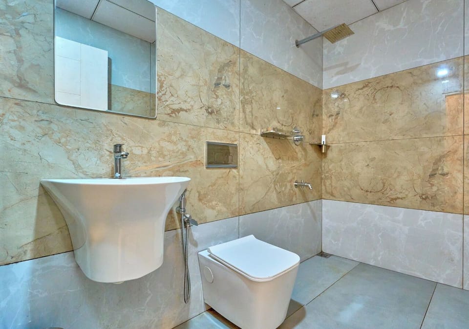 Standard Room, Patio | Bathroom | Shower, towels, soap, shampoo